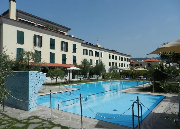 Hotell Santa Caterina Park 3*